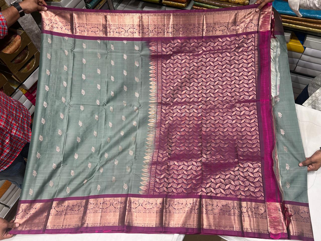 Pastel Grey & Magenta Kanchipuram Silk Saree with Zari Border and Rich Pallu