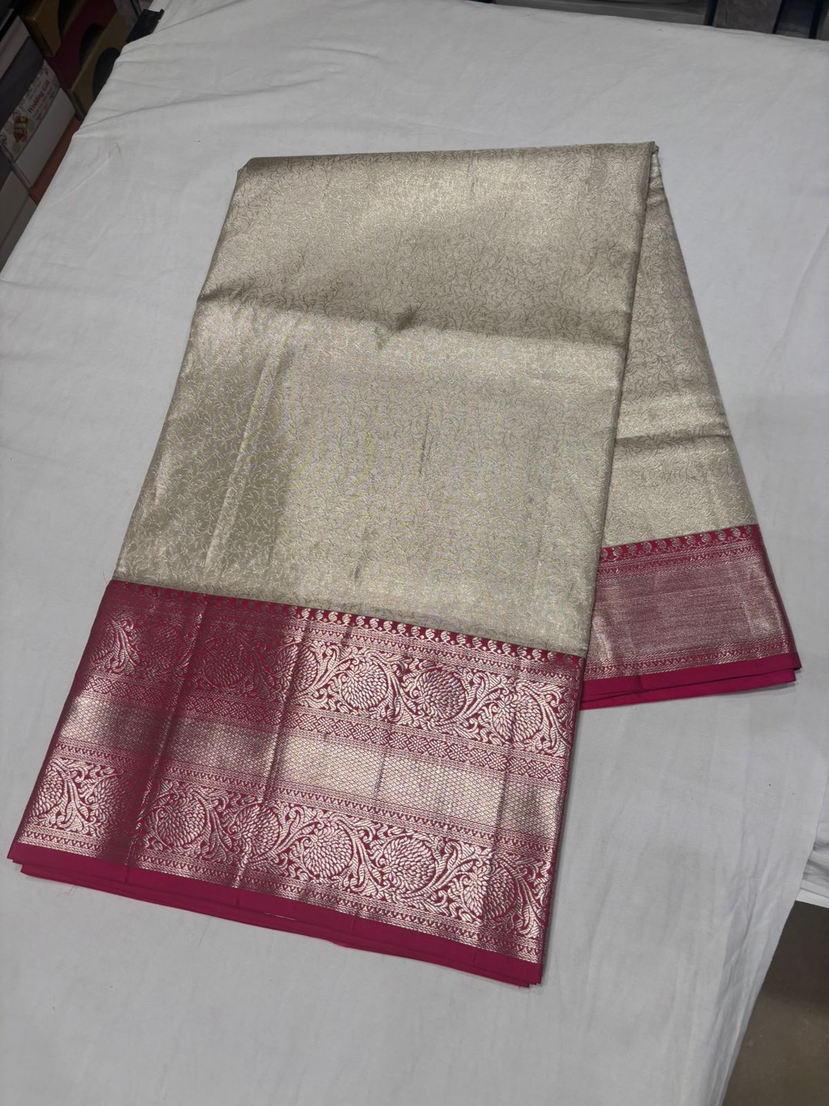 Elegant Cream & Pink Kanjivaram Silk Saree with Zari Border - Image 2