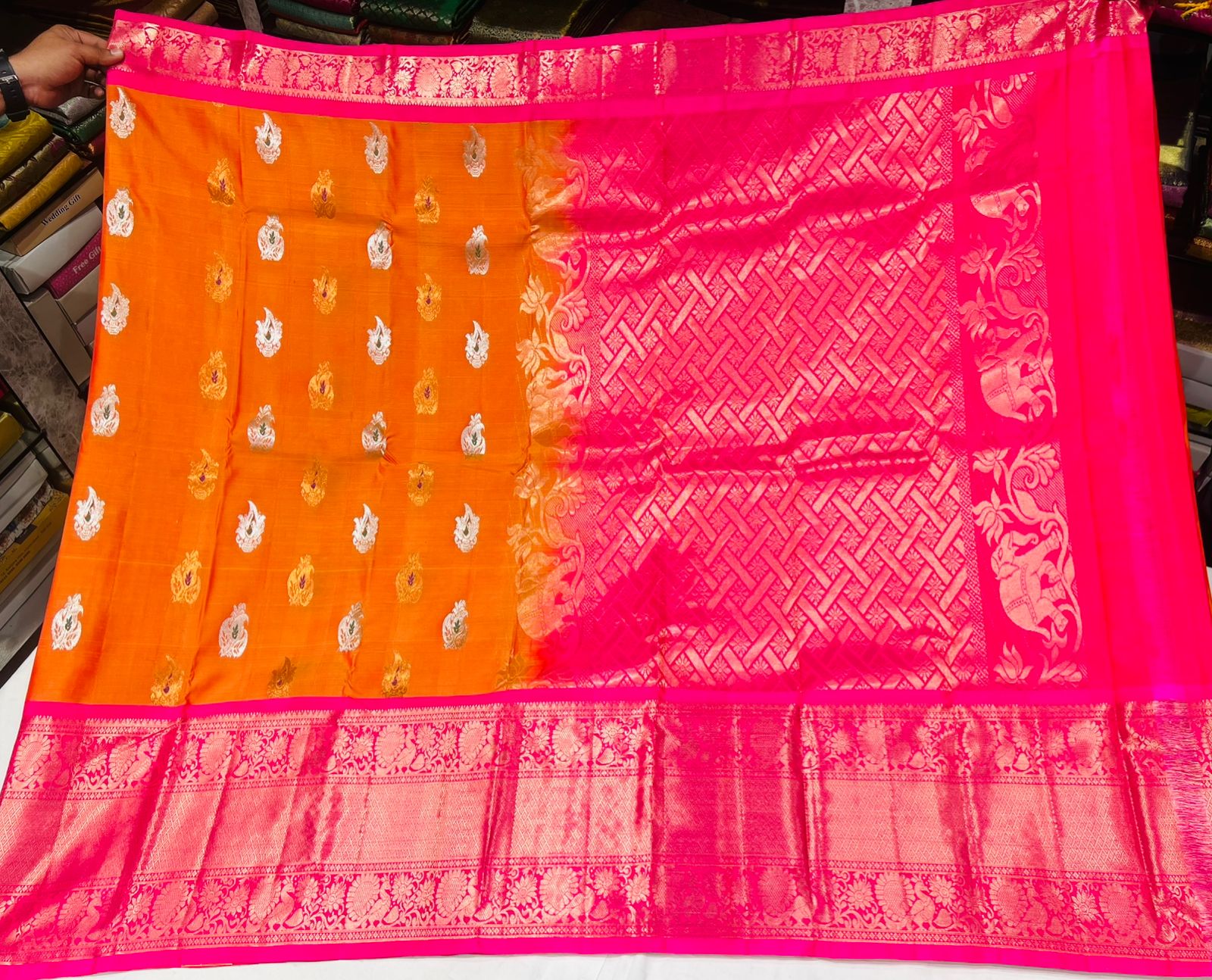 Orange and Pink Kanjivaram Saree with Gold and Silver Zari Work - Image 4