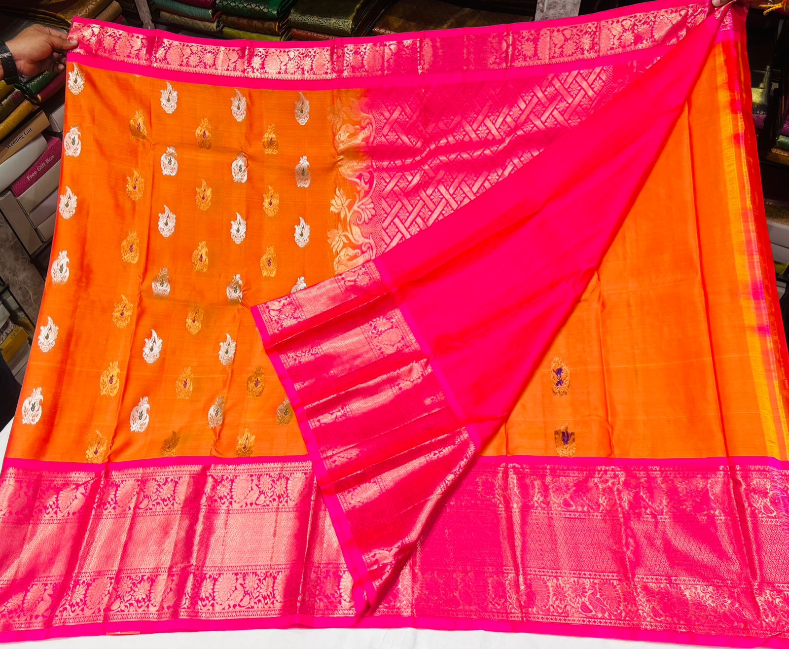 Orange and Pink Kanjivaram Saree with Gold and Silver Zari Work - Image 5
