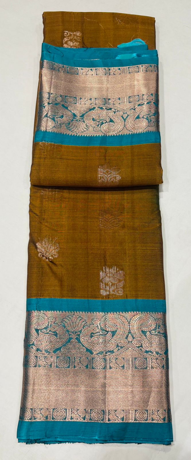 Mustard Yellow & Turquoise Blue Kanjivaram Silk Saree with Silver Zari Border and Rich Pallu - Image 3